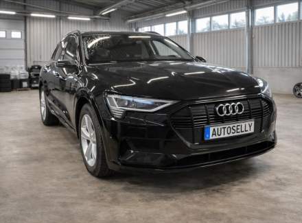 Audi - E-tron