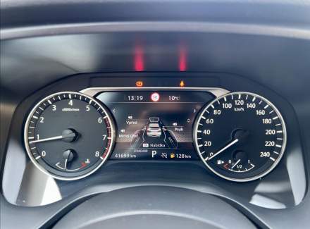 Nissan - Qashqai