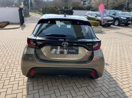 Toyota - Yaris