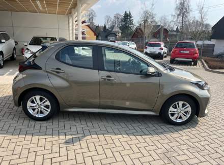 Toyota - Yaris