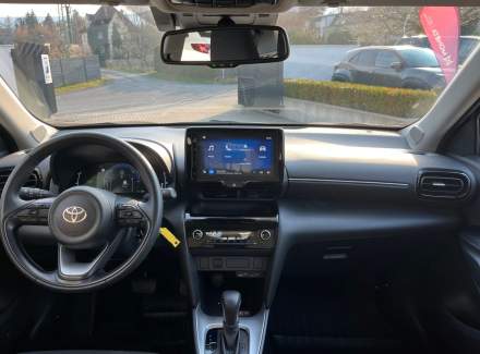 Toyota - Yaris Cross