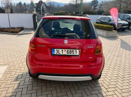 Suzuki - SX4