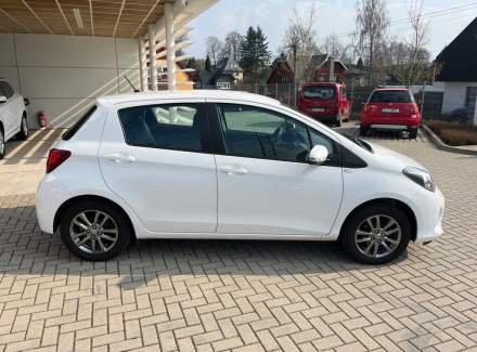 Toyota - Yaris