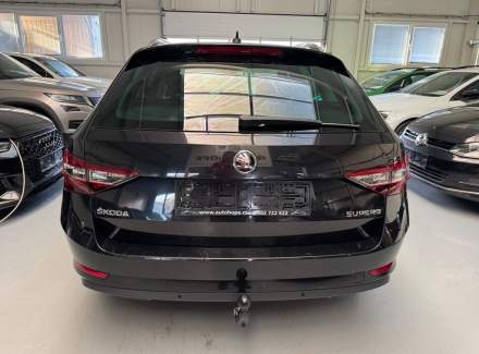 Škoda - Superb