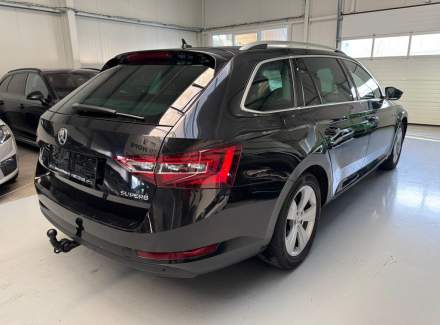 Škoda - Superb