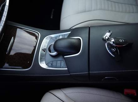 Mercedes-Benz - S-class