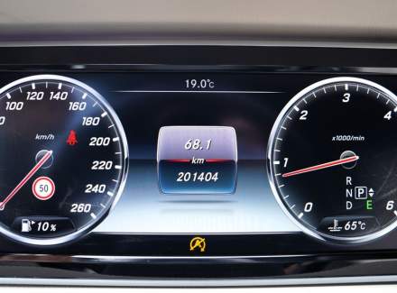 Mercedes-Benz - S-class