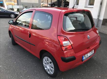 Renault - Twingo