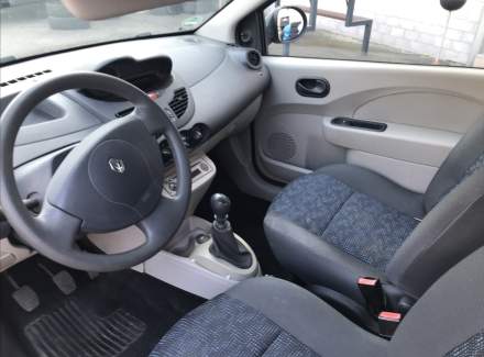 Renault - Twingo