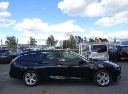 Opel - Insignia