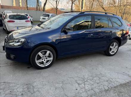 Volkswagen - Golf