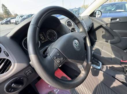 Volkswagen - Tiguan