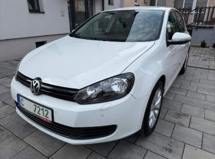 Volkswagen - Golf