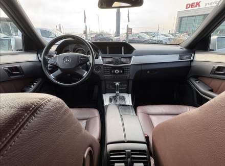 Mercedes-Benz - E-class