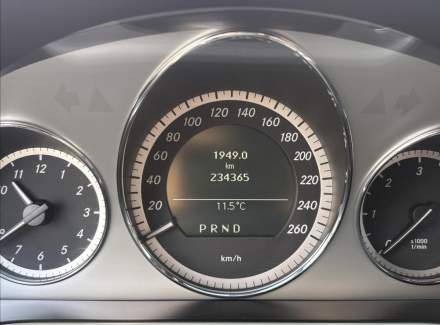 Mercedes-Benz - E-class