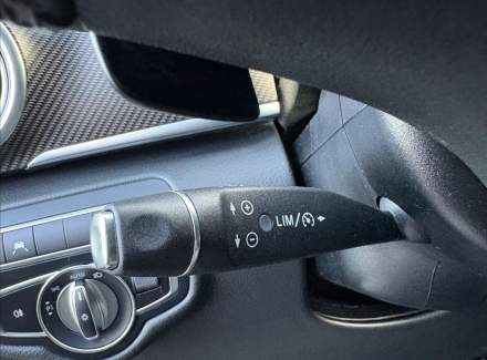 Mercedes-Benz - V-class