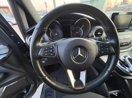 Mercedes-Benz - V-class