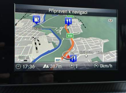 Mercedes-Benz - V-class