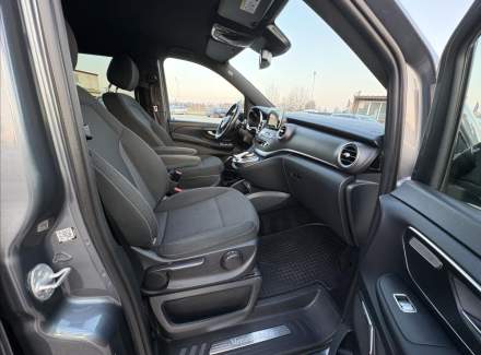 Mercedes-Benz - V-class