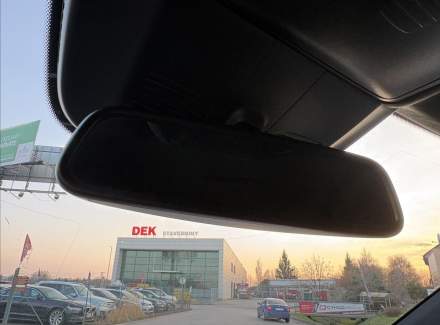 Mercedes-Benz - V-class