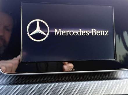 Mercedes-Benz - V-class