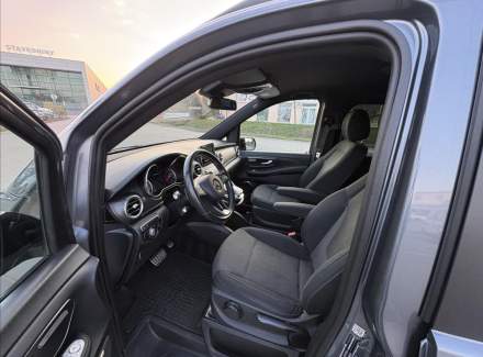 Mercedes-Benz - V-class