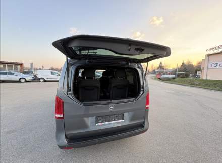 Mercedes-Benz - V-class