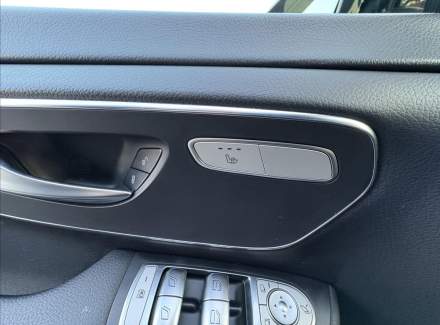 Mercedes-Benz - V-class