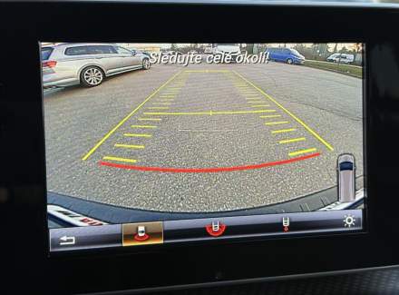 Mercedes-Benz - V-class