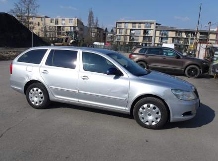 Škoda - Octavia
