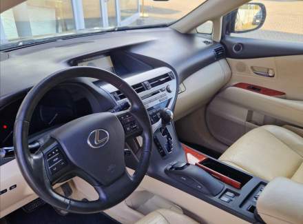 Lexus - RX