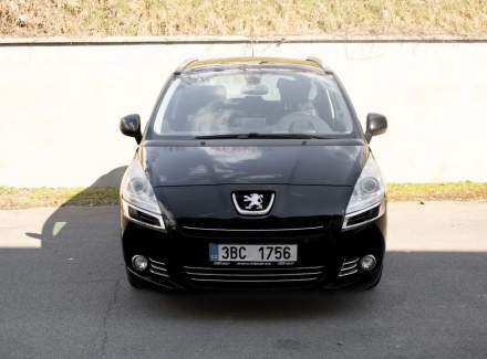 Peugeot - 5008