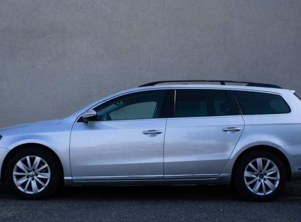 Volkswagen - Passat