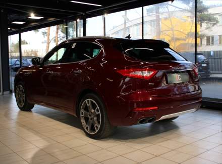 Maserati - Levante