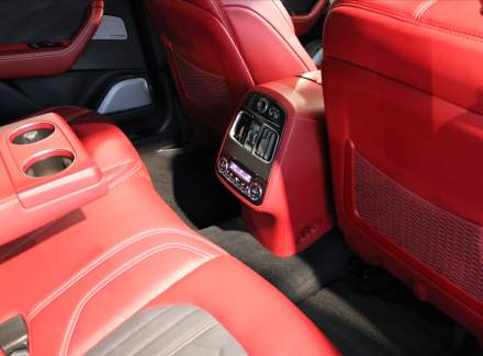 Maserati - Levante