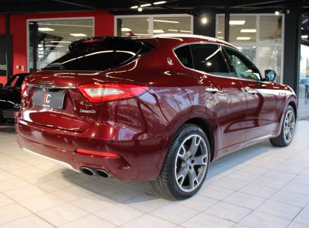 Maserati - Levante