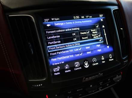 Maserati - Levante
