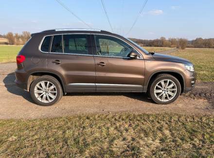 Volkswagen - Tiguan