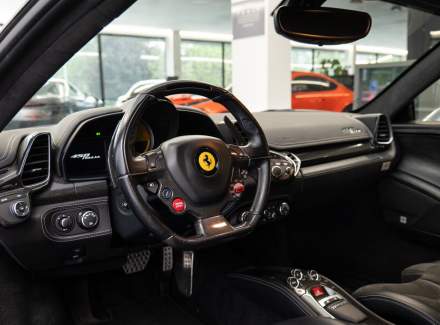 Ferrari - 458