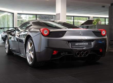 Ferrari - 458