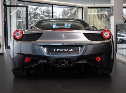 Ferrari - 458