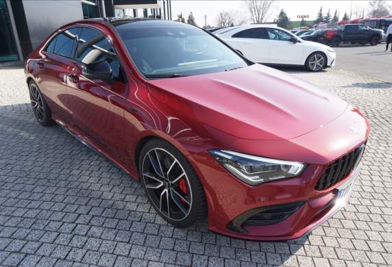 Mercedes-Benz - CLA