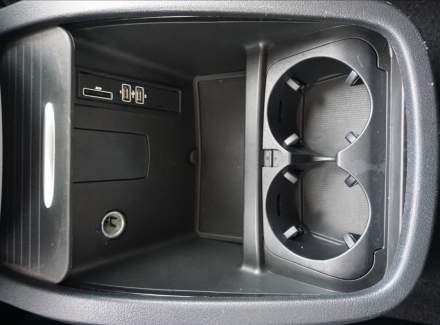 Mercedes-Benz - V-class