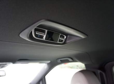 Mercedes-Benz - V-class