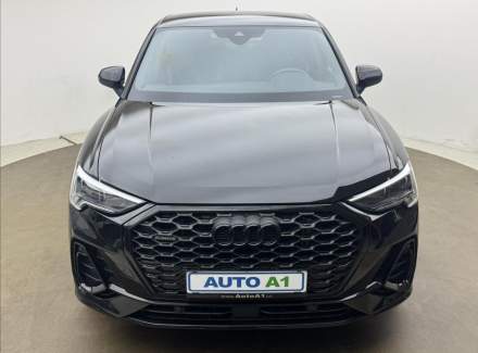 Audi - Q3