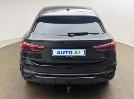 Audi - Q3