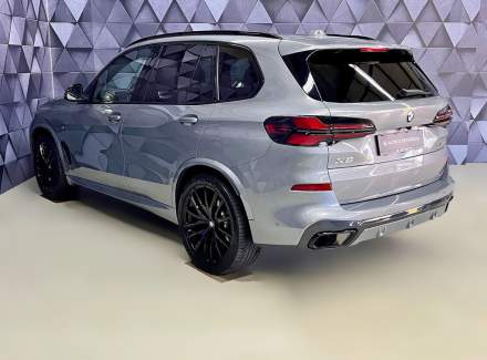BMW - X5