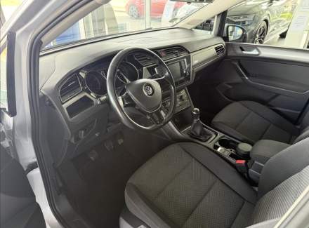 Volkswagen - Touran