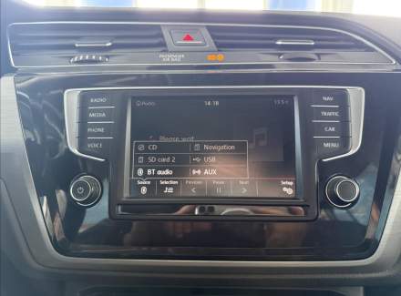 Volkswagen - Touran