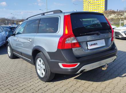 Volvo - XC70